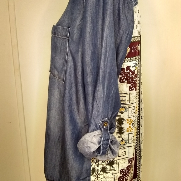 Hint of mint jean back print button up shirt - Picture 2 of 9